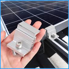 Solar panel mounting mid clamp